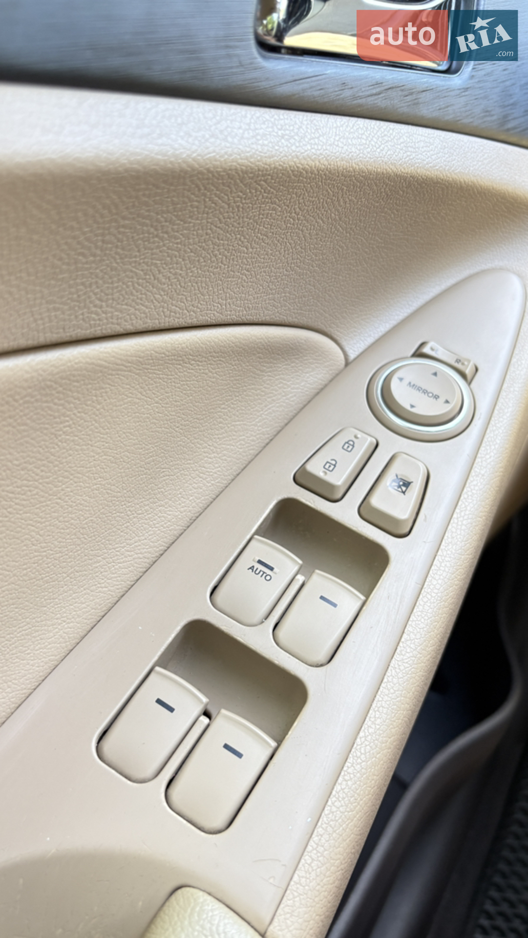 2013 Hyundai Sonata - мініатюра 21
