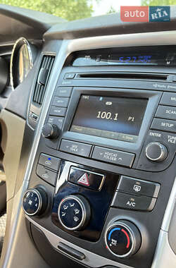 Седан Hyundai Sonata 2013 в Каменец-Подольском