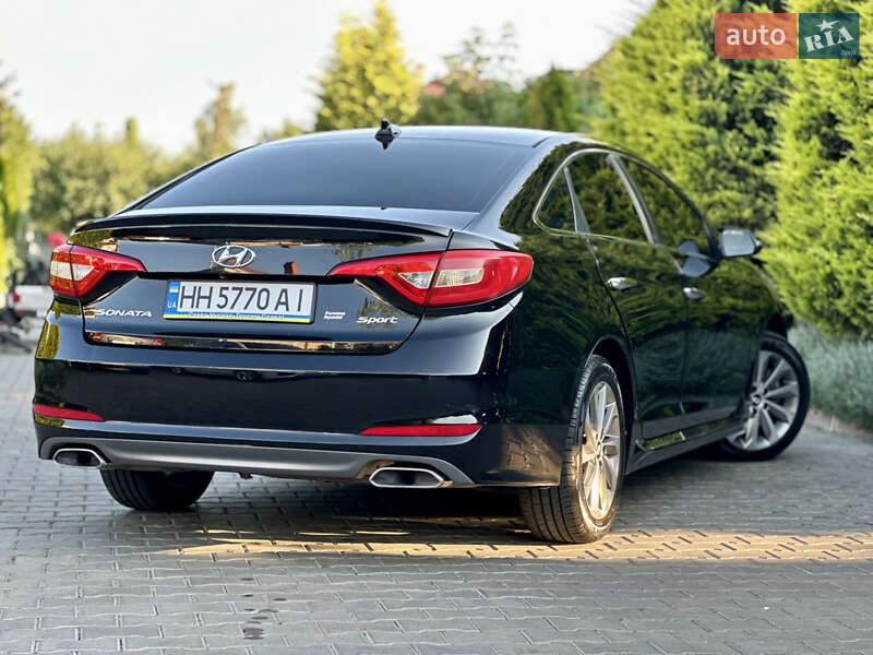 Седан Hyundai Sonata 2015 в Одессе