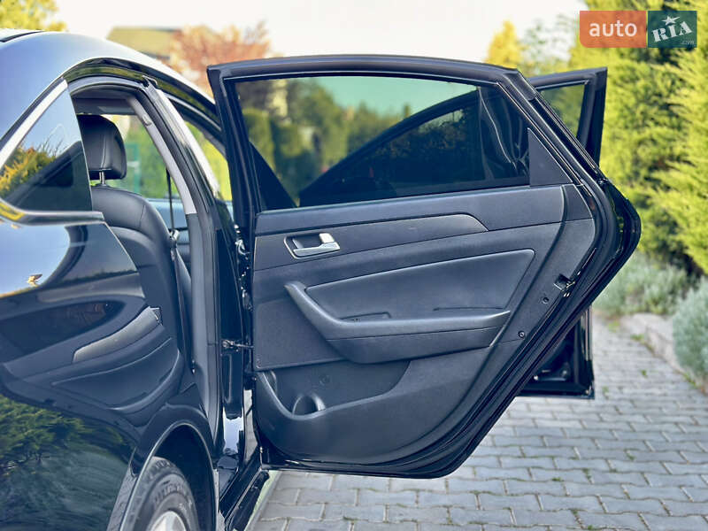 Седан Hyundai Sonata 2015 в Одессе