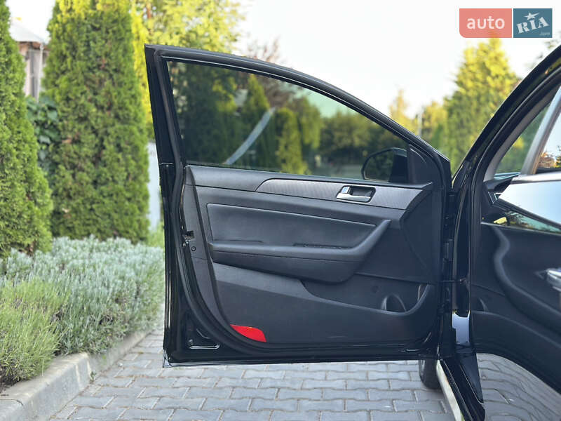 Седан Hyundai Sonata 2015 в Одессе