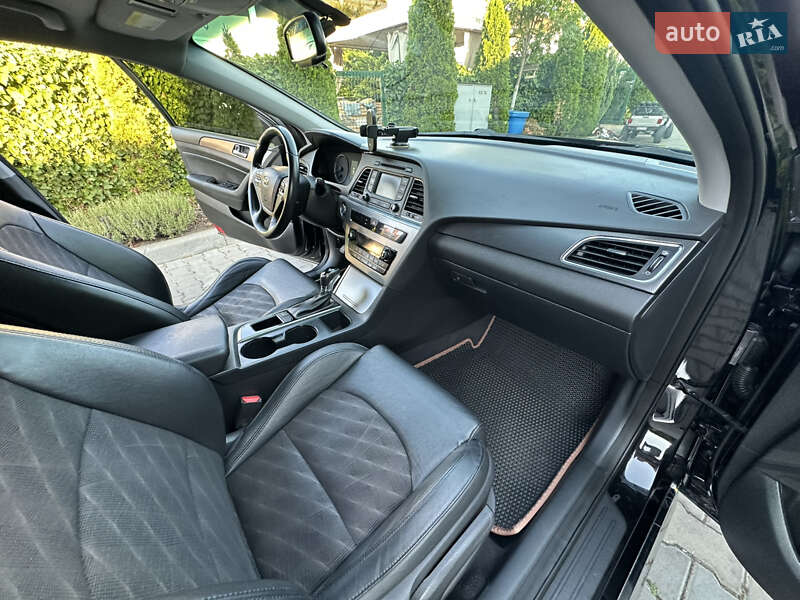 Седан Hyundai Sonata 2015 в Одессе