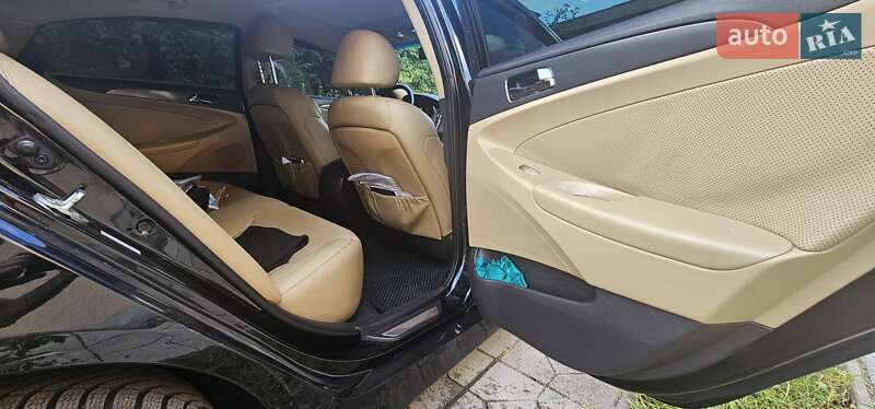 Седан Hyundai Sonata 2013 в Києві