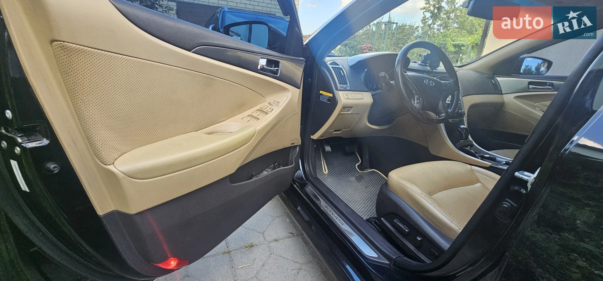 2013 Hyundai Sonata - мініатюра 22