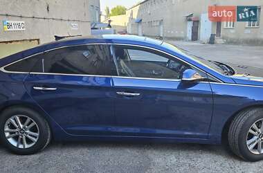 Седан Hyundai Sonata 2016 в 