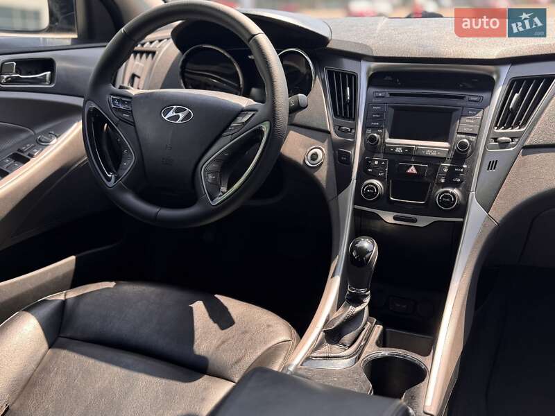 Седан Hyundai Sonata 2014 в Одессе фото 4 Седан Hyundai Sonata 2014 в Одессе