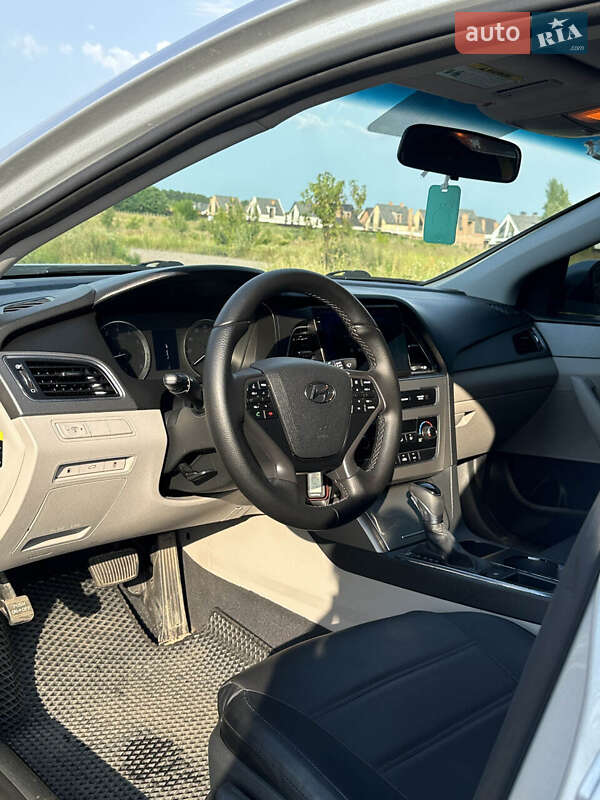 Седан Hyundai Sonata 2014 в Білогородці