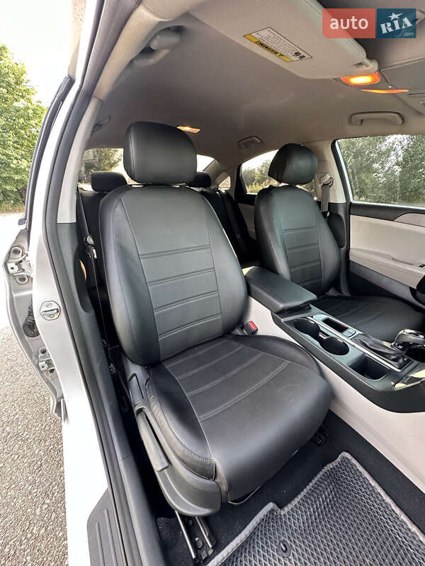 Седан Hyundai Sonata 2014 в Білогородці