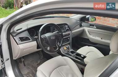 Седан Hyundai Sonata 2014 в Прилуках