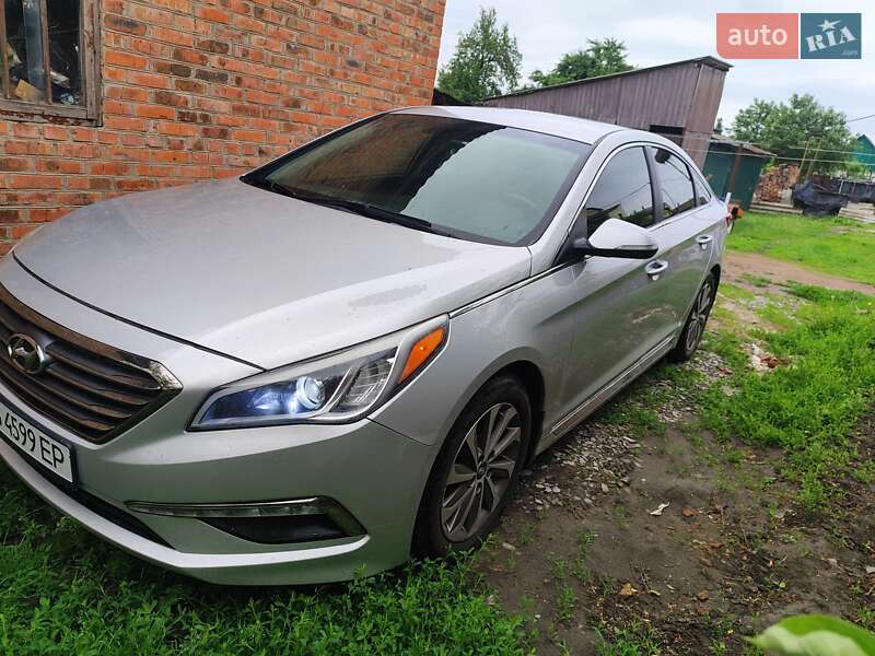 Седан Hyundai Sonata 2014 в Прилуках