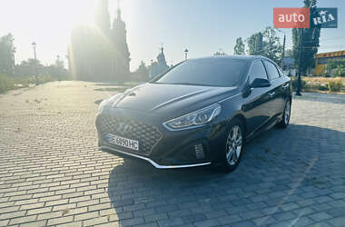 Седан Hyundai Sonata 2019 в Николаеве