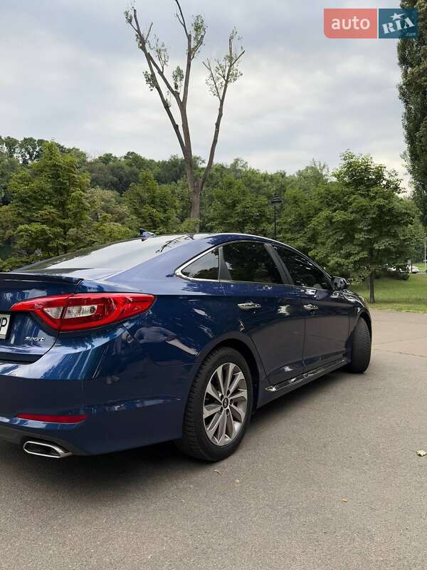 Седан Hyundai Sonata 2016 в Киеве