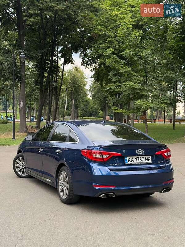 Седан Hyundai Sonata 2016 в Киеве