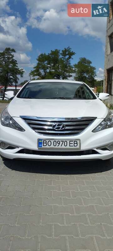 Hyundai Sonata 2013
