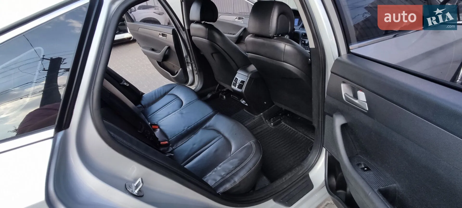 2015 Hyundai Sonata - мініатюра 16