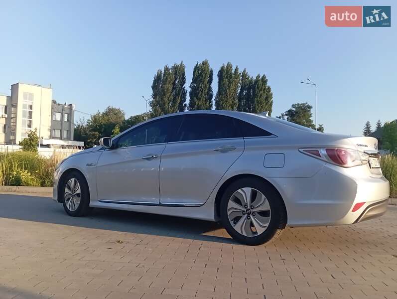 Седан Hyundai Sonata 2013 в Виннице фото 26 Седан Hyundai Sonata 2013 в Виннице