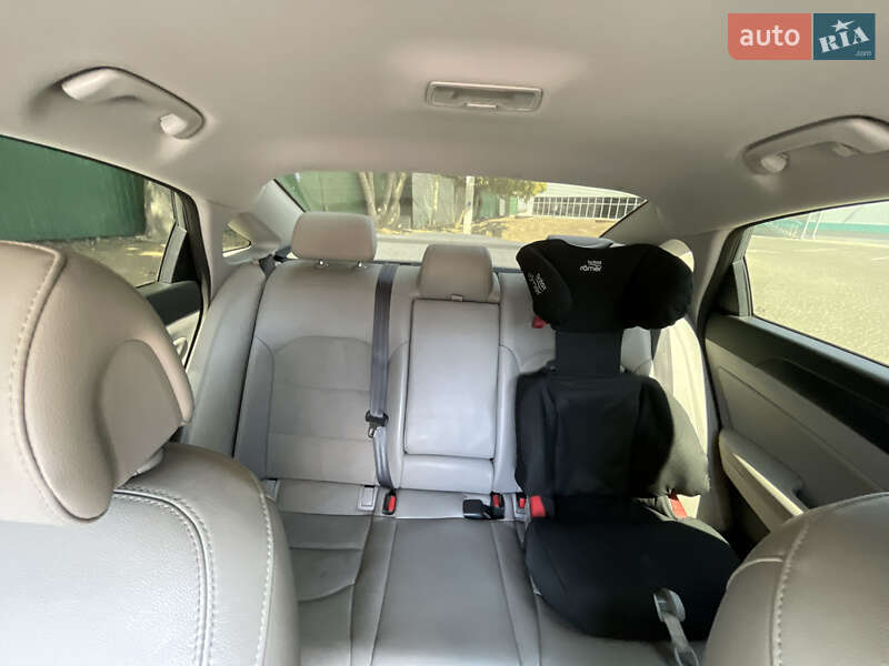 Седан Hyundai Sonata 2015 в Одессе