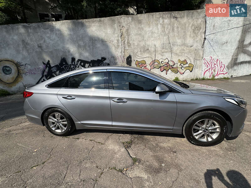 Седан Hyundai Sonata 2016 в Києві