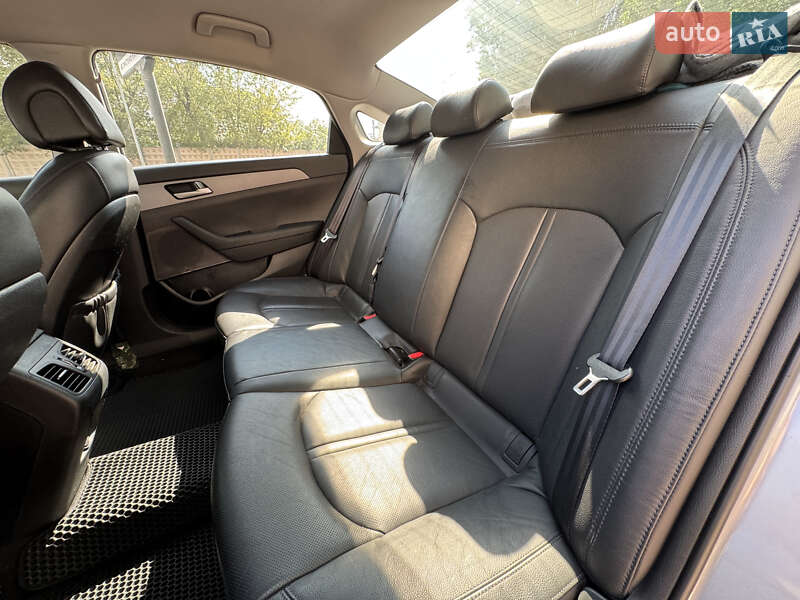 Седан Hyundai Sonata 2016 в Києві