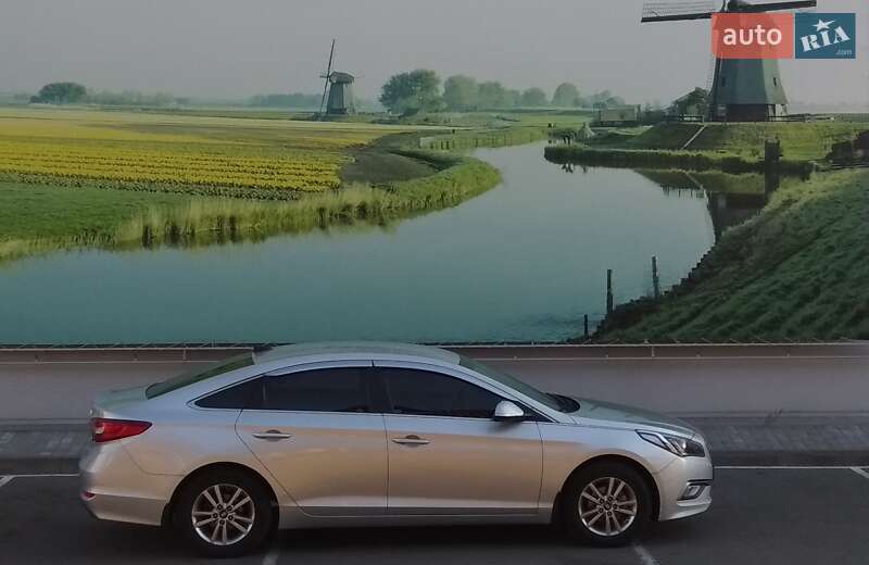 Hyundai Sonata 2016
