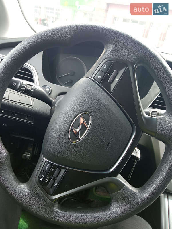 Седан Hyundai Sonata 2014 в Києві