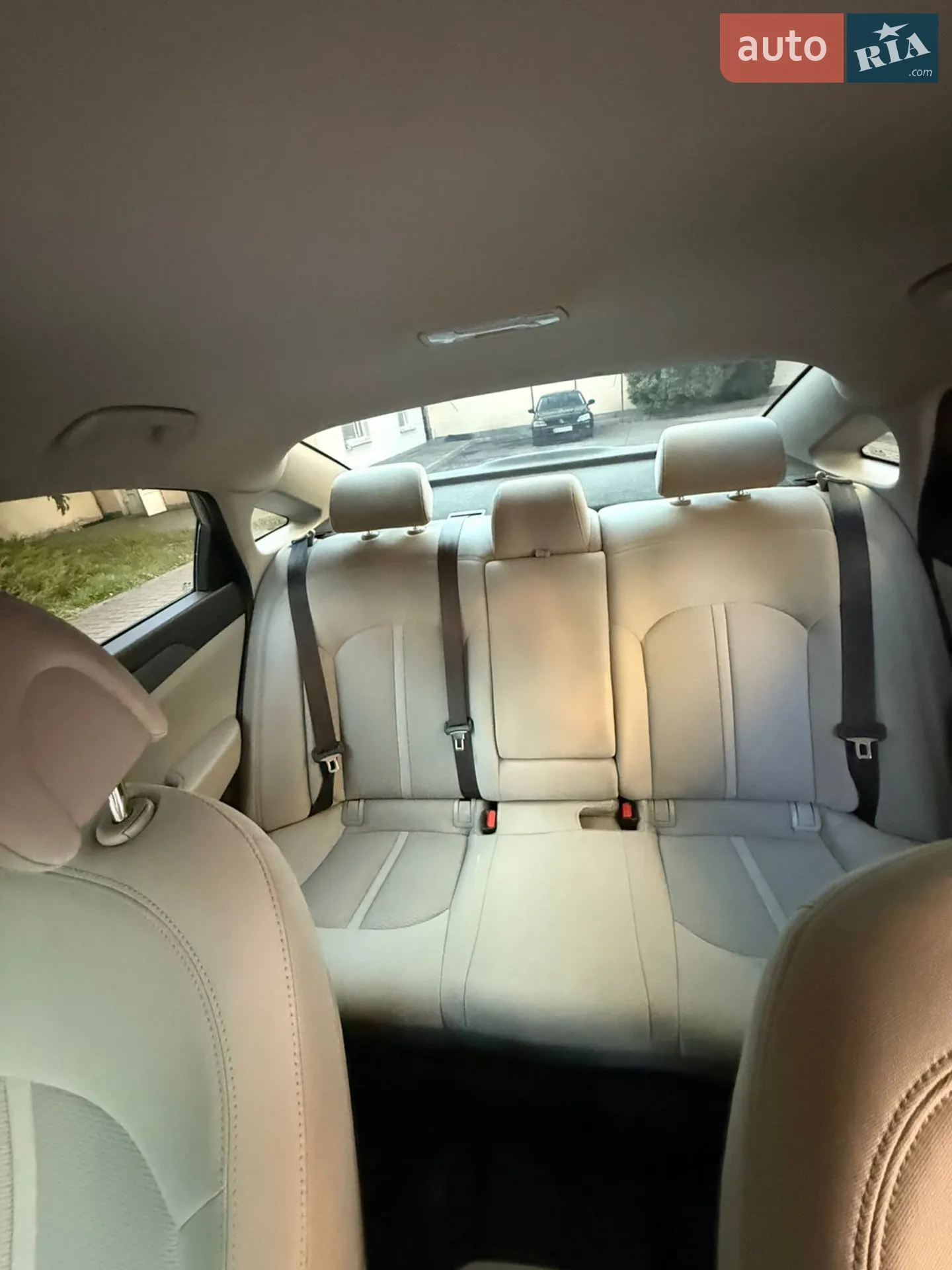 2016 Hyundai Sonata - мініатюра 19