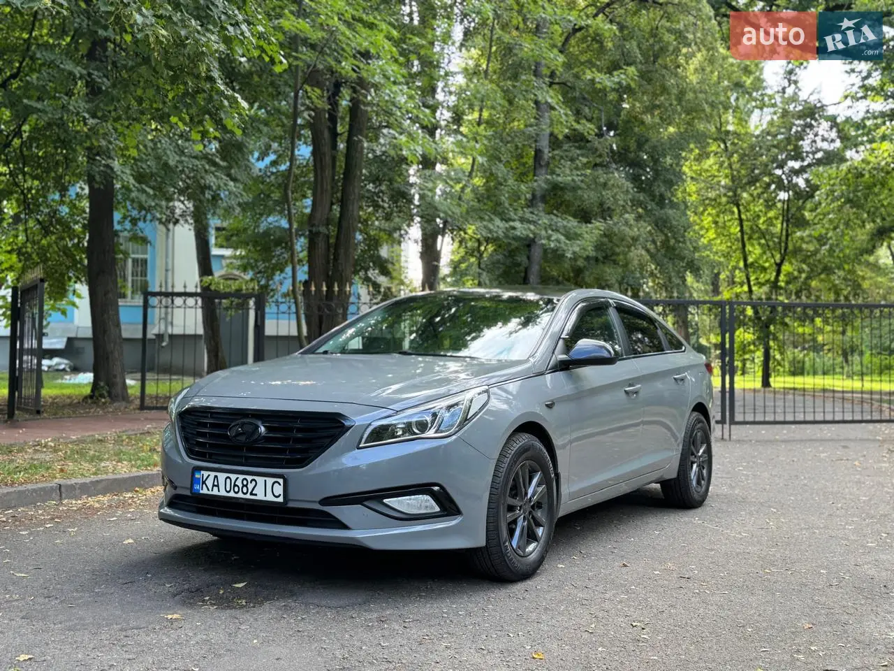 2015 Hyundai Sonata - мініатюра 18