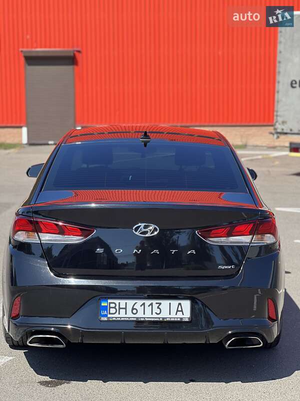 Седан Hyundai Sonata 2018 в Одессе