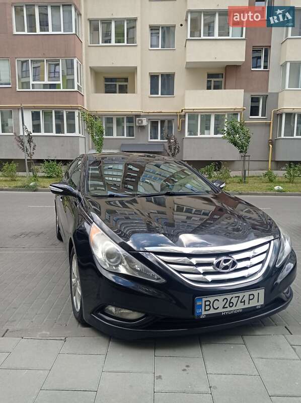Hyundai Sonata 2013