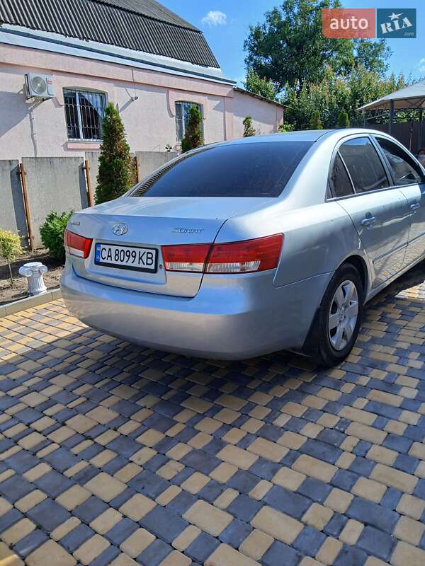 Hyundai Sonata 2007