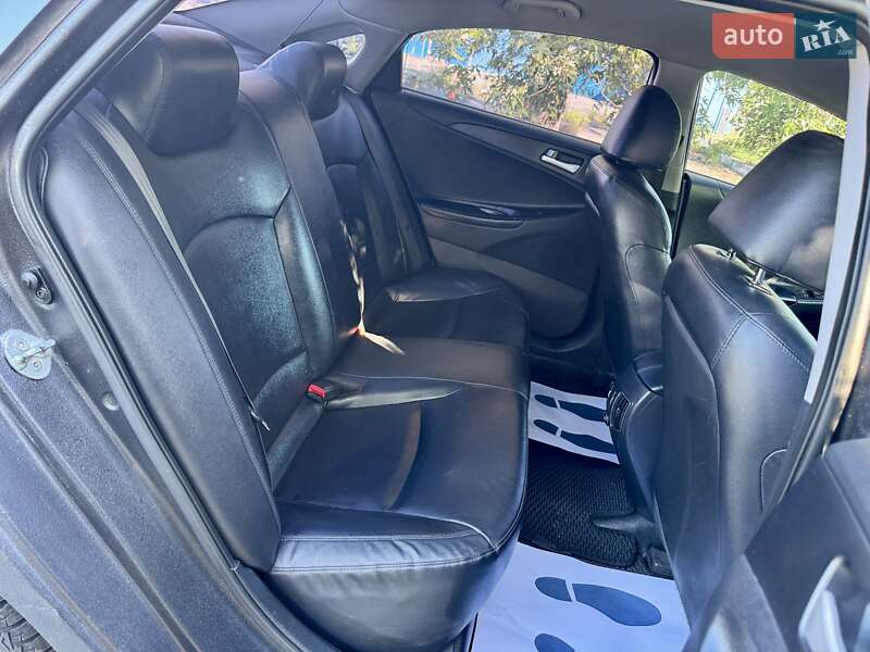 Седан Hyundai Sonata 2012 в Києві