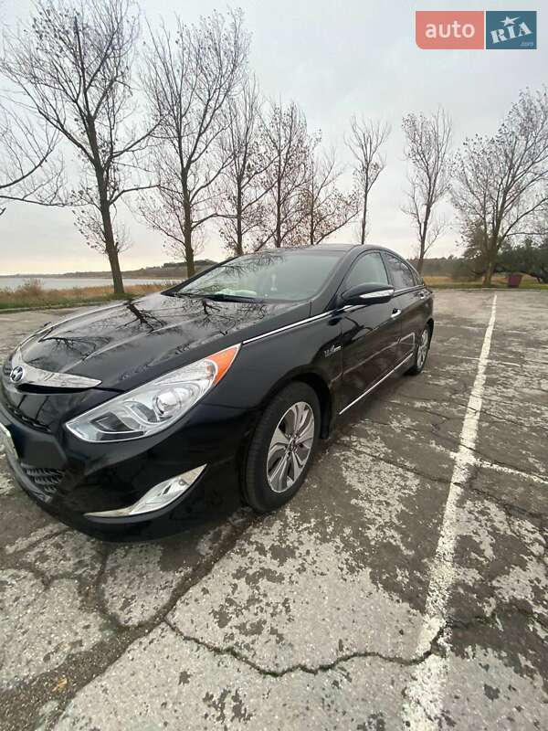 Седан Hyundai Sonata 2013 в Белгороде-Днестровском фото 3 Седан Hyundai Sonata 2013 в Белгороде-Днестровском