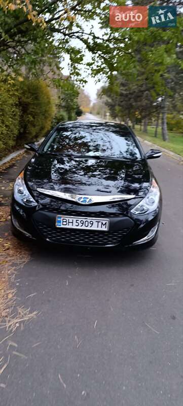 Седан Hyundai Sonata 2013 в Белгороде-Днестровском фото 11 Седан Hyundai Sonata 2013 в Белгороде-Днестровском