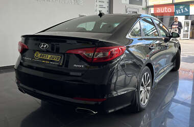 Седан Hyundai Sonata 2015 в 