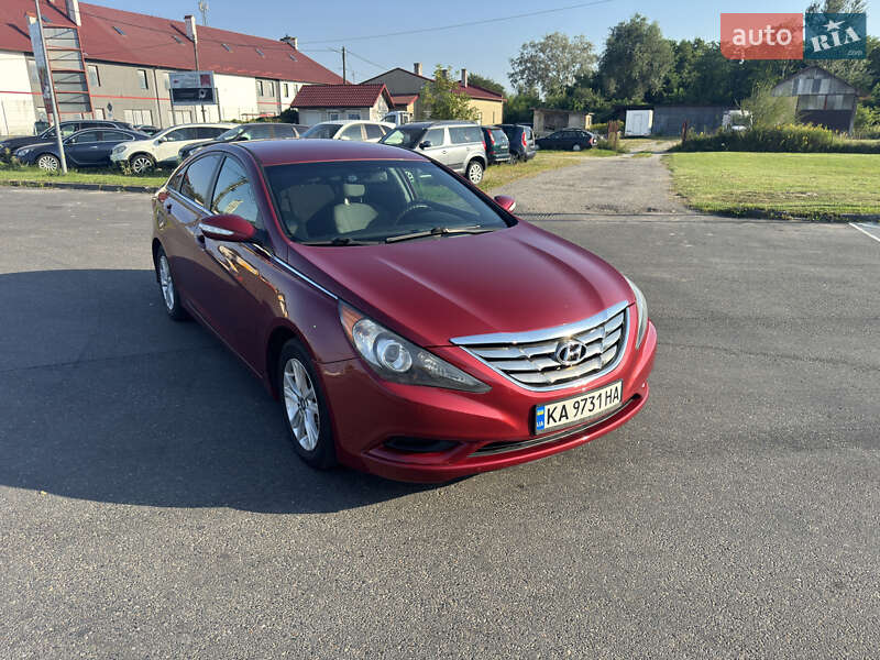 Hyundai Sonata 2013