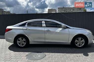 Седан Hyundai Sonata 2013 в Кривом Роге
