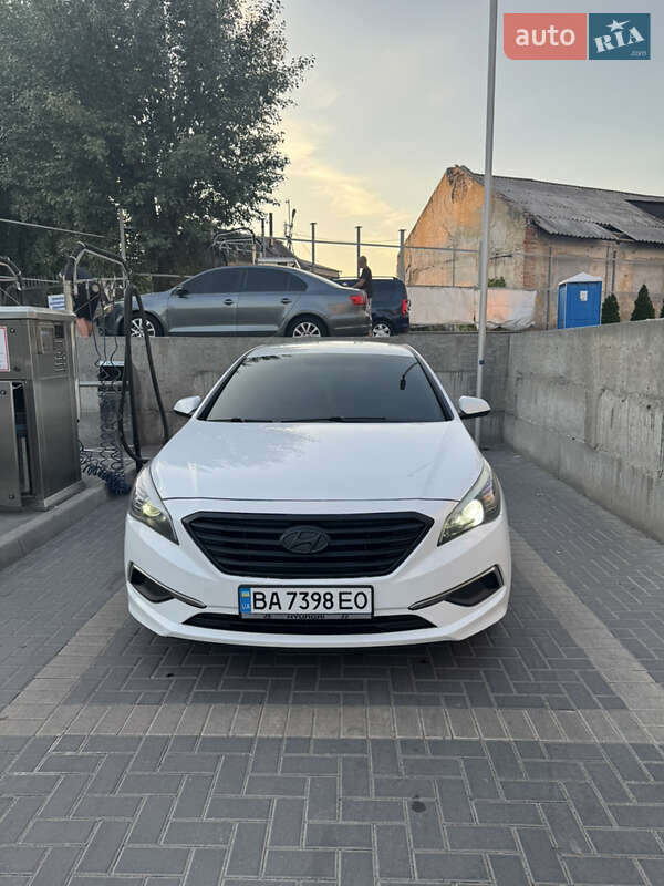 Hyundai Sonata 2016