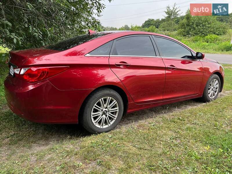Седан Hyundai Sonata 2012 в Конотопе