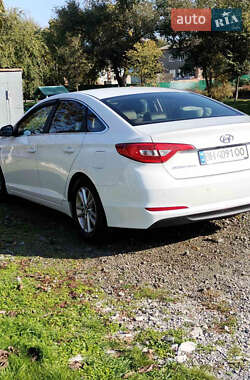 Седан Hyundai Sonata 2015 в Арцизе