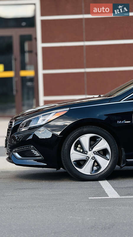 Седан Hyundai Sonata 2016 в Счастливом фото 9 Седан Hyundai Sonata 2016 в Счастливом