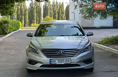 Седан Hyundai Sonata 2014 в Ровно