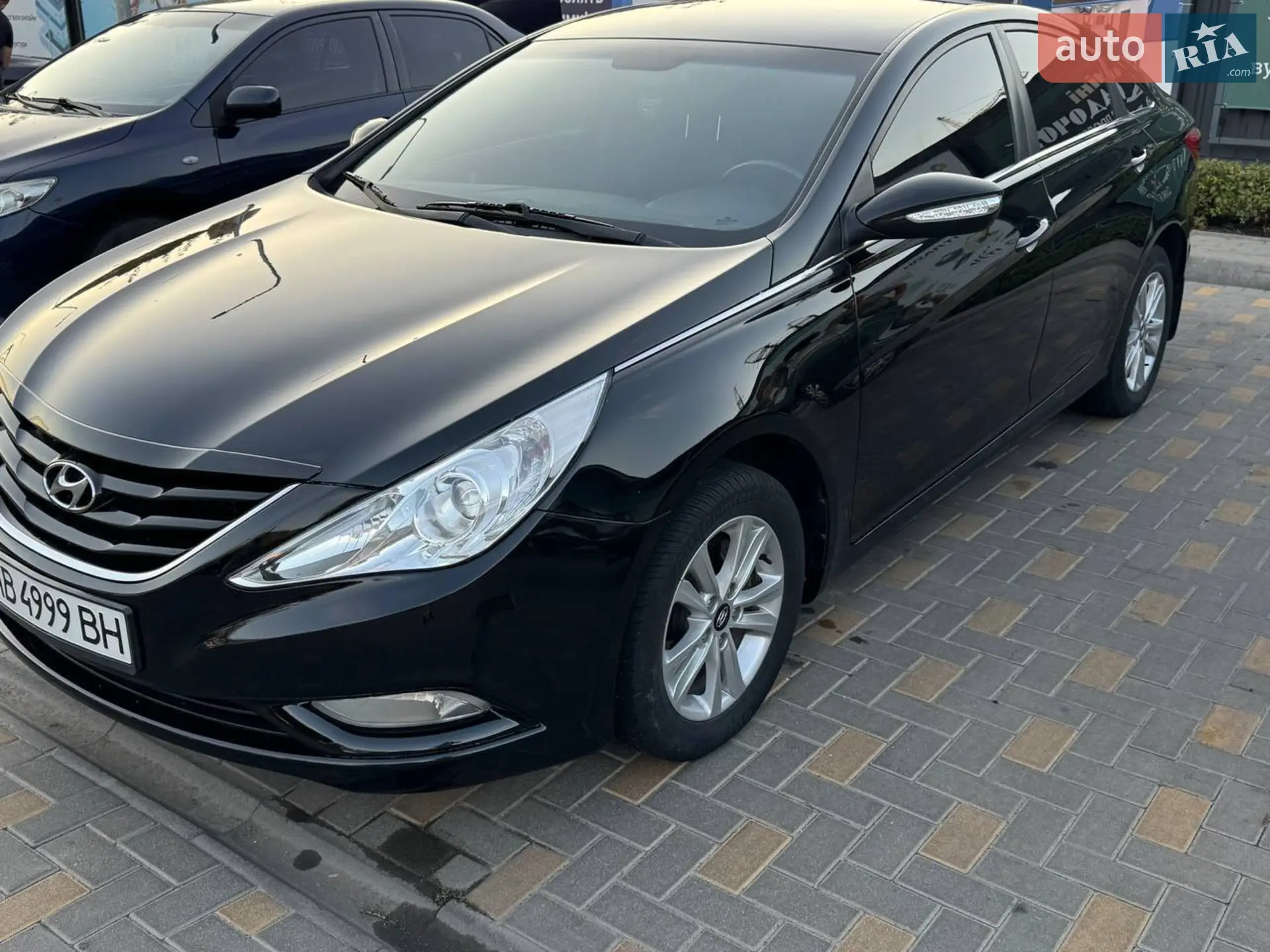 2010 Hyundai Sonata - мініатюра 10
