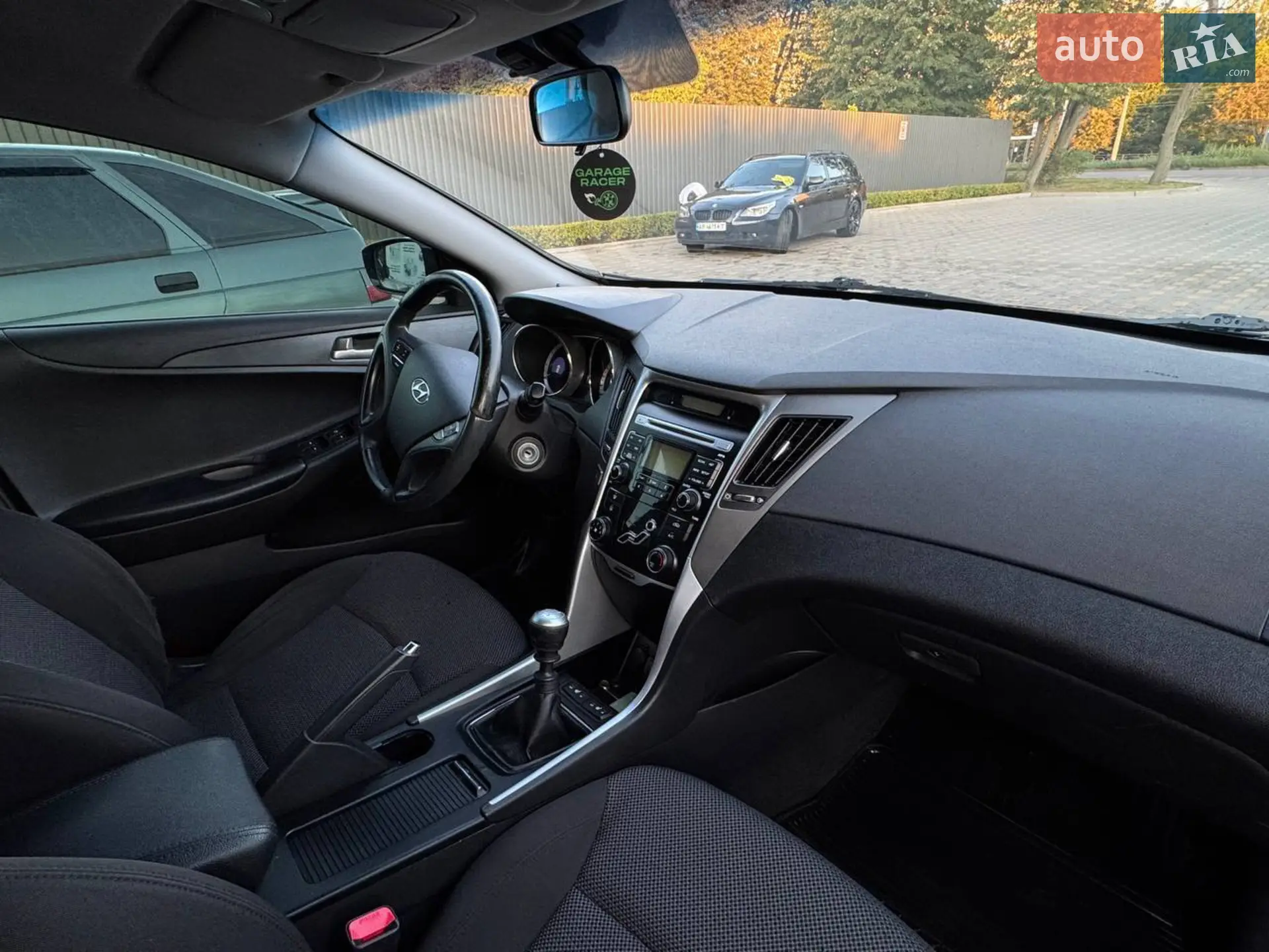 2010 Hyundai Sonata - мініатюра 13