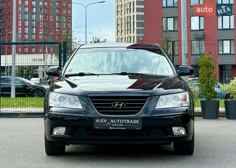 Седан Hyundai Sonata 2008 в Киеве