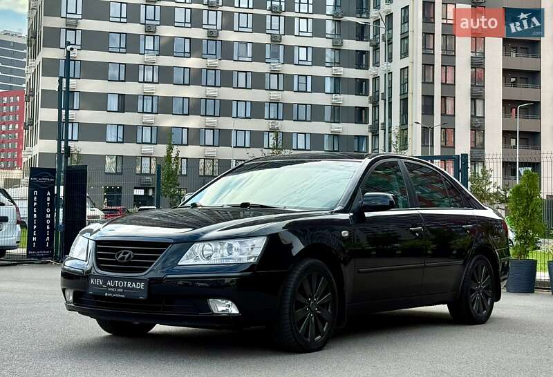 Седан Hyundai Sonata 2008 в Киеве