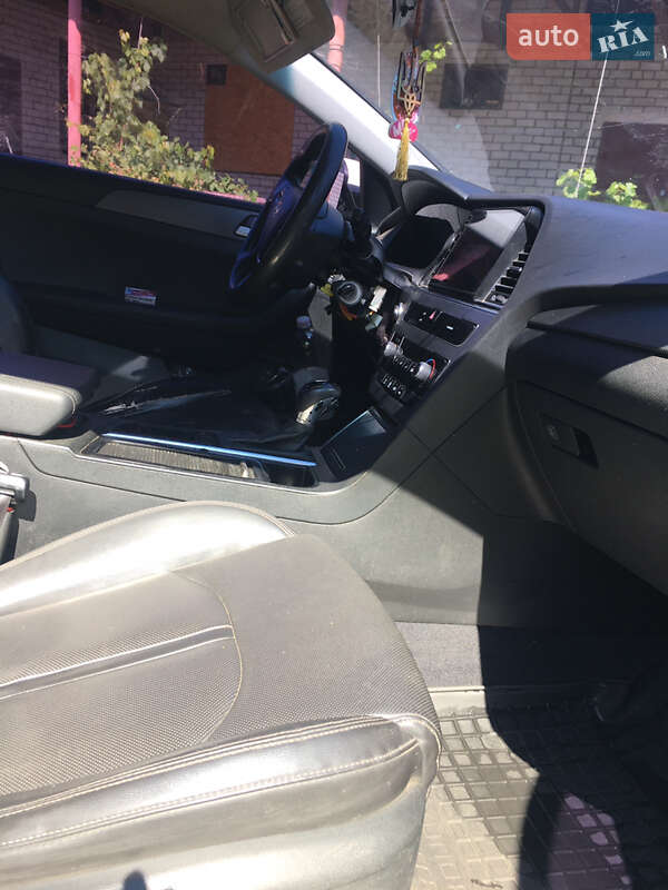 Седан Hyundai Sonata 2014 в Харькове фото 10 Седан Hyundai Sonata 2014 в Харькове