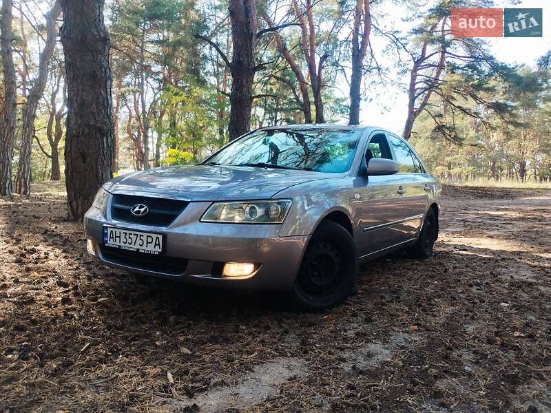 Седан Hyundai Sonata 2005 в Дніпрі