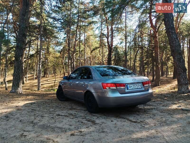 Седан Hyundai Sonata 2005 в Дніпрі