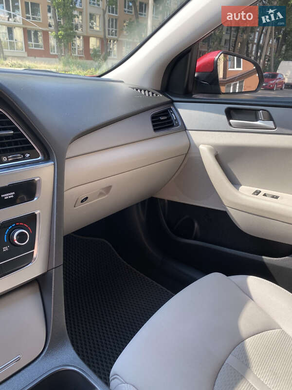 Седан Hyundai Sonata 2017 в Києві