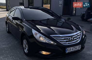 Седан Hyundai Sonata 2011 в Бучі